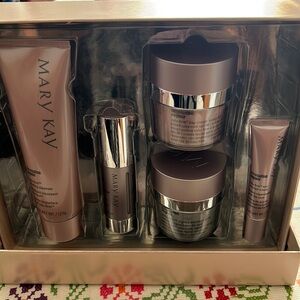 MaryKay Timewise Repair.